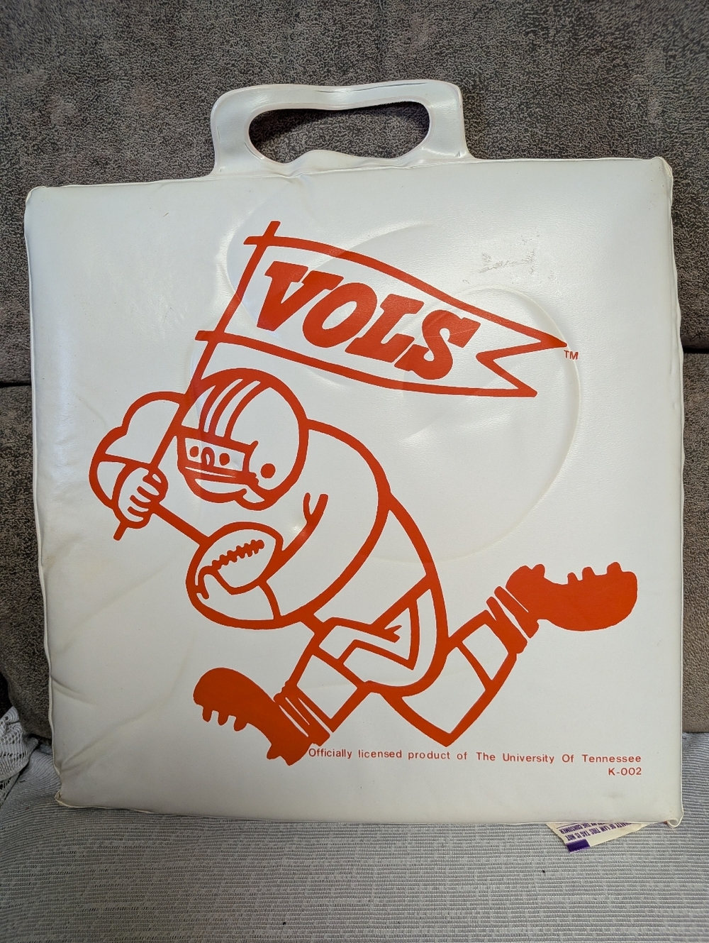 Vintage Tennessee Vols Stadium Cushion - Retro Logo - Proffitt's & WBIR Heart